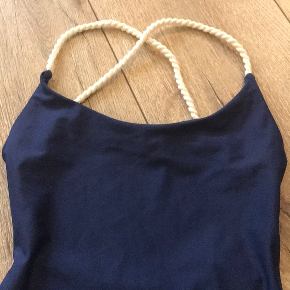 Ayra swim one piece - Picture 4 of 8